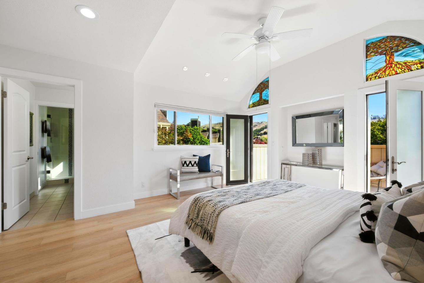 Detail Gallery Image 19 of 66 For 2121 Darnis Cir, Morgan Hill,  CA 95037 - 3 Beds | 2/1 Baths