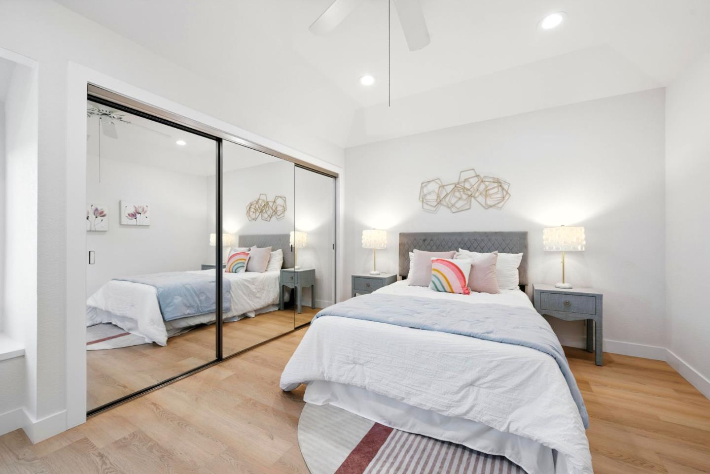 Detail Gallery Image 24 of 66 For 2121 Darnis Cir, Morgan Hill,  CA 95037 - 3 Beds | 2/1 Baths