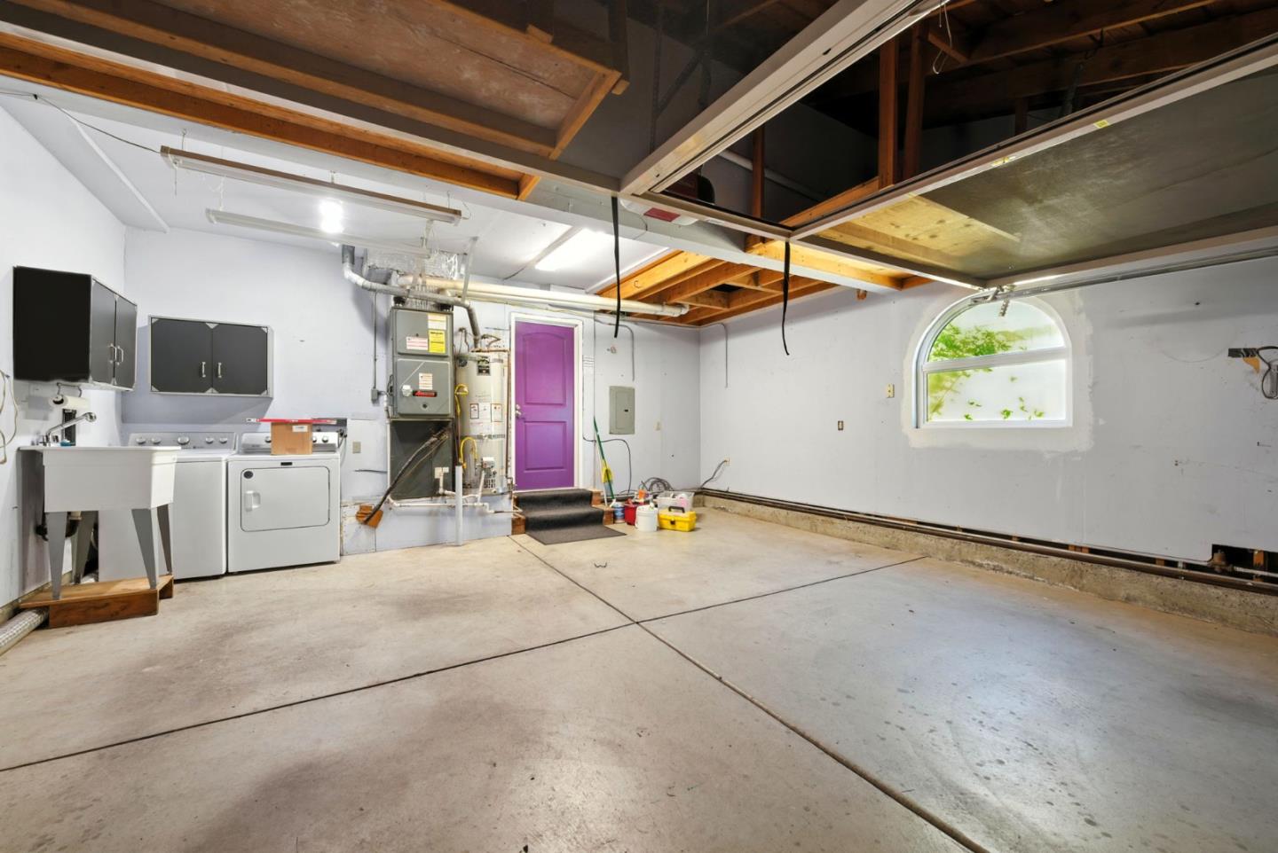 Detail Gallery Image 33 of 66 For 2121 Darnis Cir, Morgan Hill,  CA 95037 - 3 Beds | 2/1 Baths