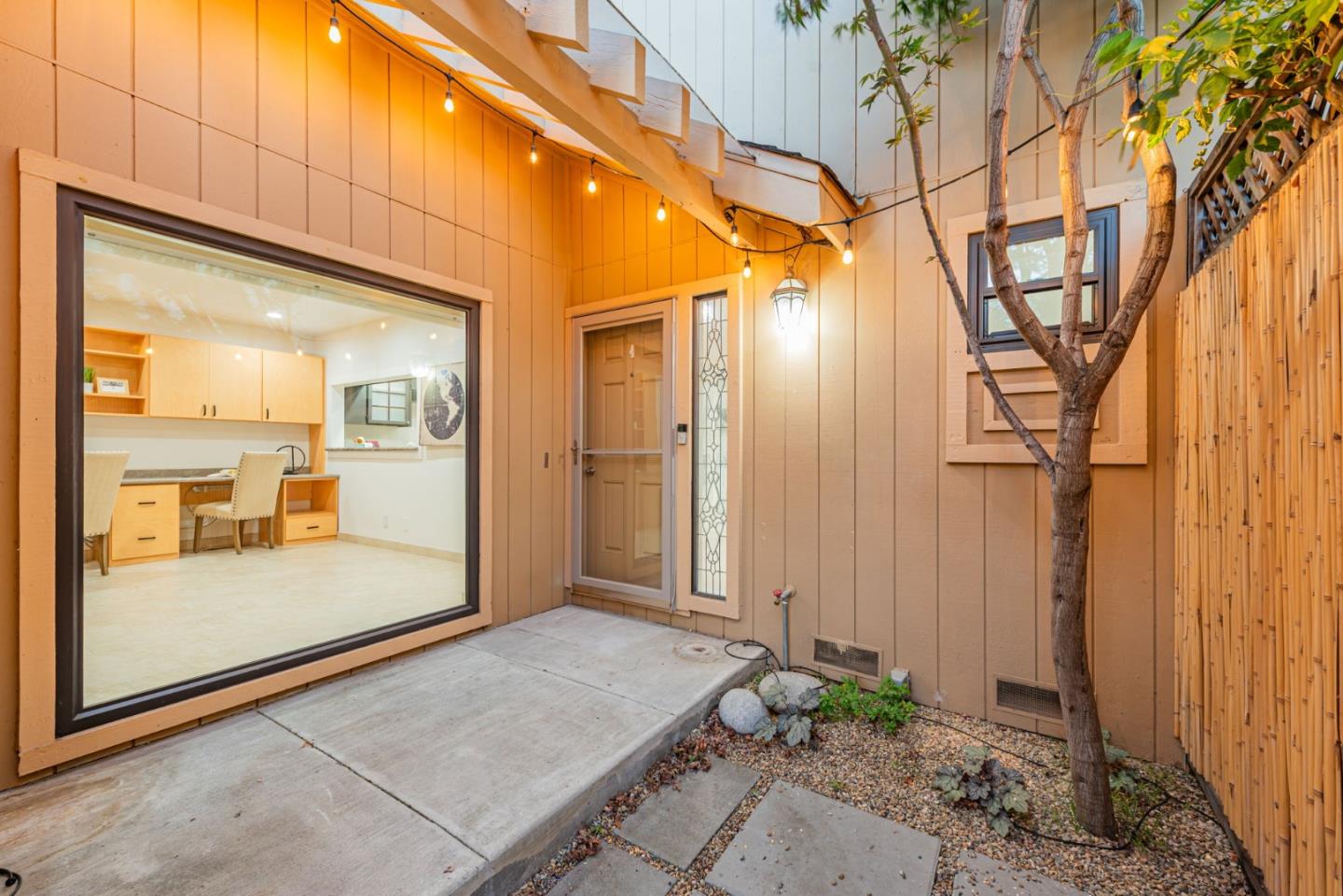 Detail Gallery Image 49 of 66 For 2121 Darnis Cir, Morgan Hill,  CA 95037 - 3 Beds | 2/1 Baths