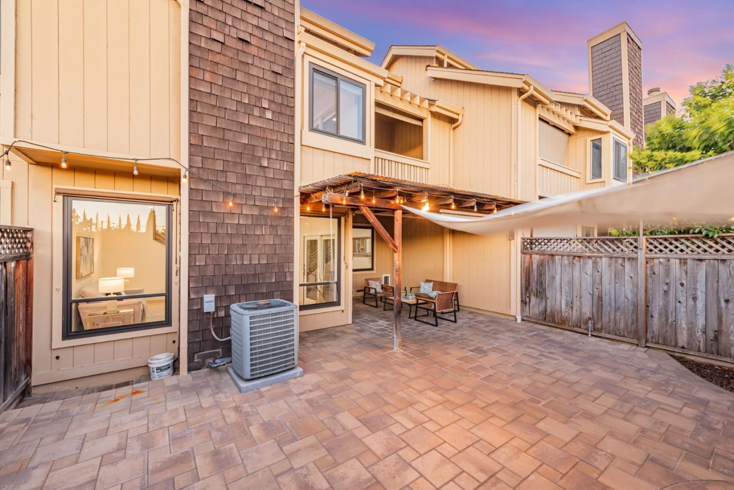 Detail Gallery Image 5 of 66 For 2121 Darnis Cir, Morgan Hill,  CA 95037 - 3 Beds | 2/1 Baths