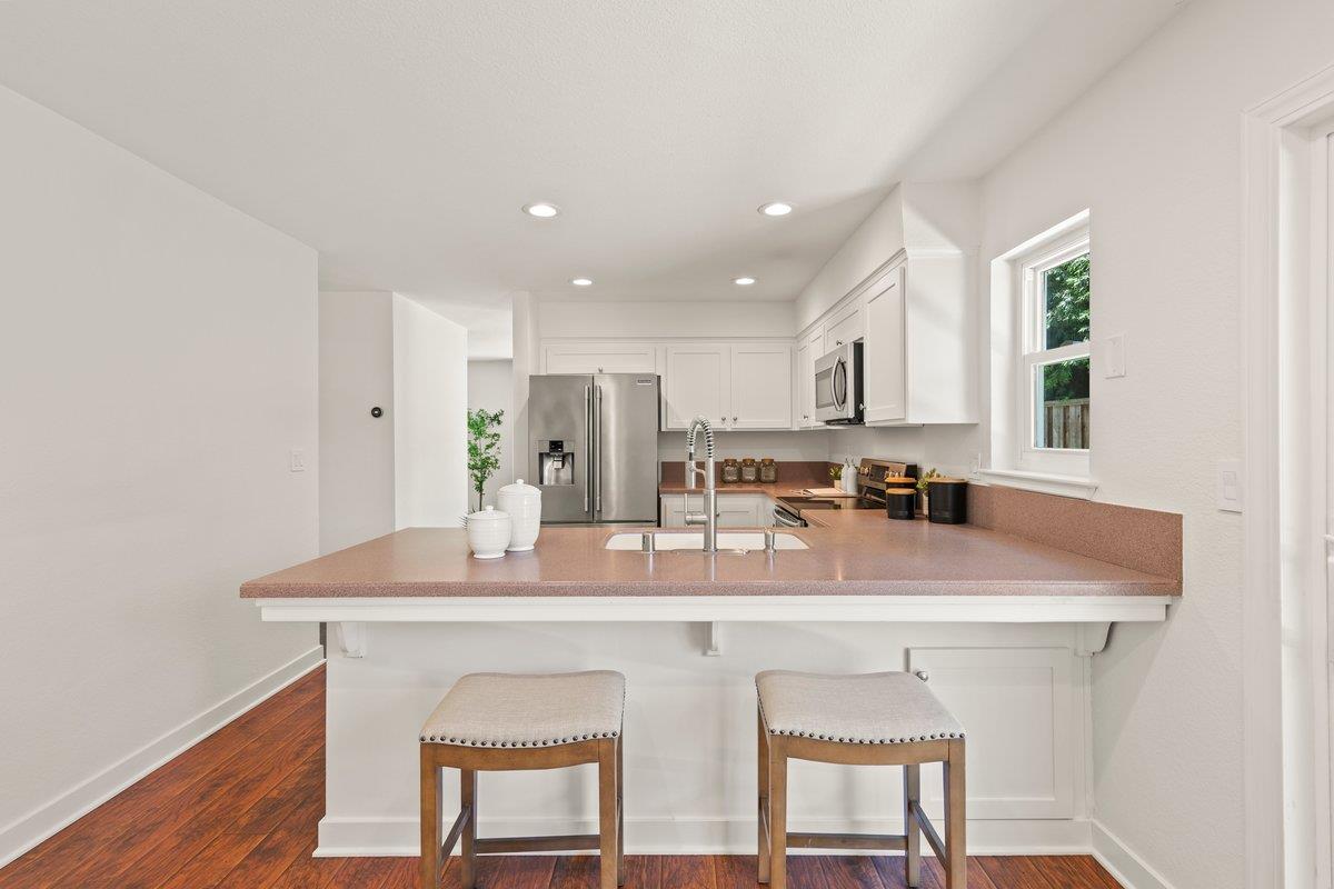 Detail Gallery Image 18 of 70 For 17380 Carriage Lamp Way, Morgan Hill,  CA 95037 - 3 Beds | 2/1 Baths