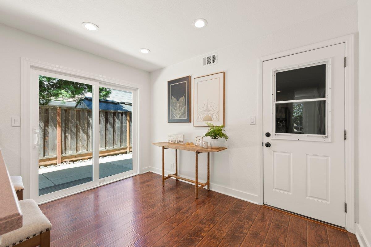 Detail Gallery Image 20 of 70 For 17380 Carriage Lamp Way, Morgan Hill,  CA 95037 - 3 Beds | 2/1 Baths
