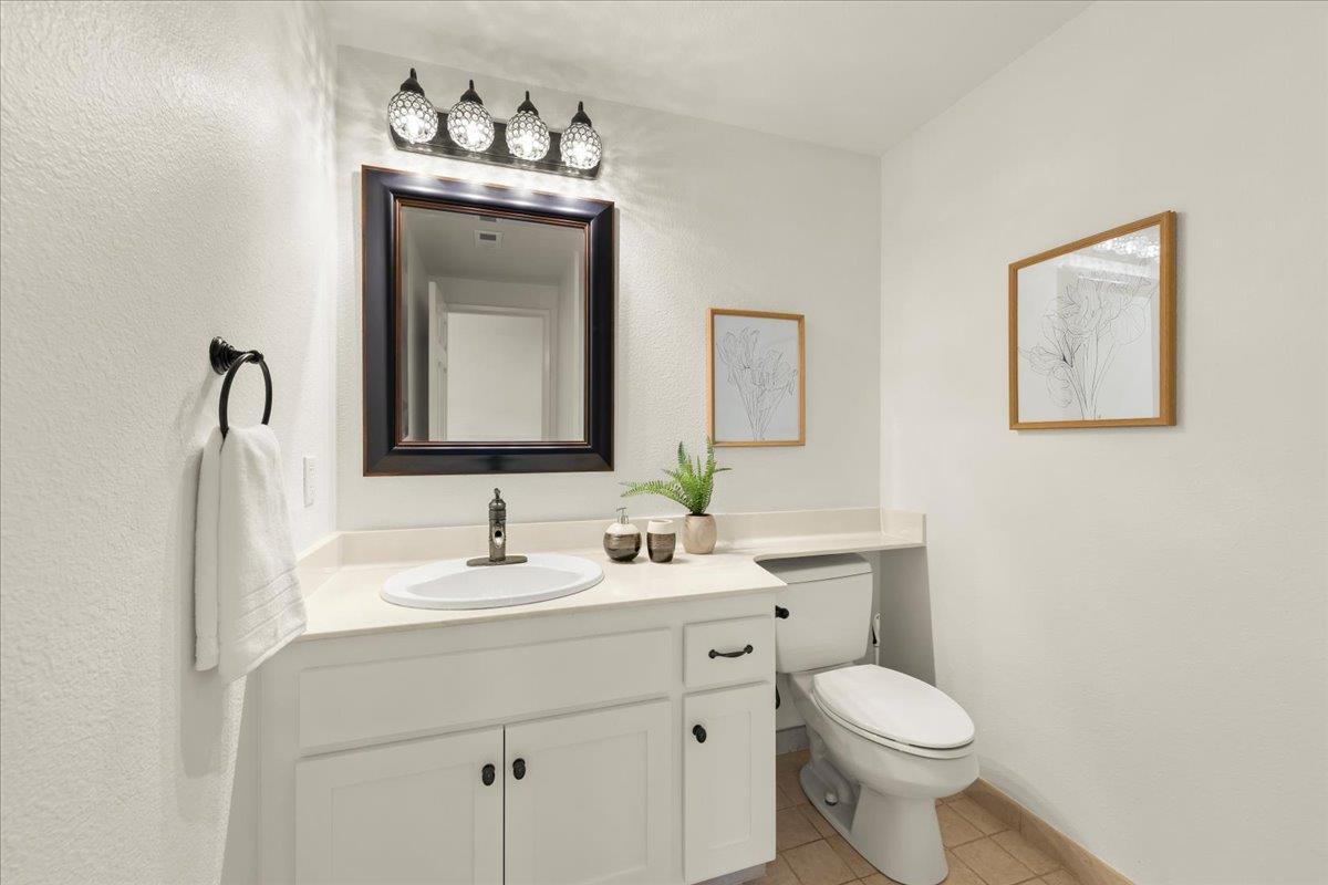 Detail Gallery Image 21 of 70 For 17380 Carriage Lamp Way, Morgan Hill,  CA 95037 - 3 Beds | 2/1 Baths