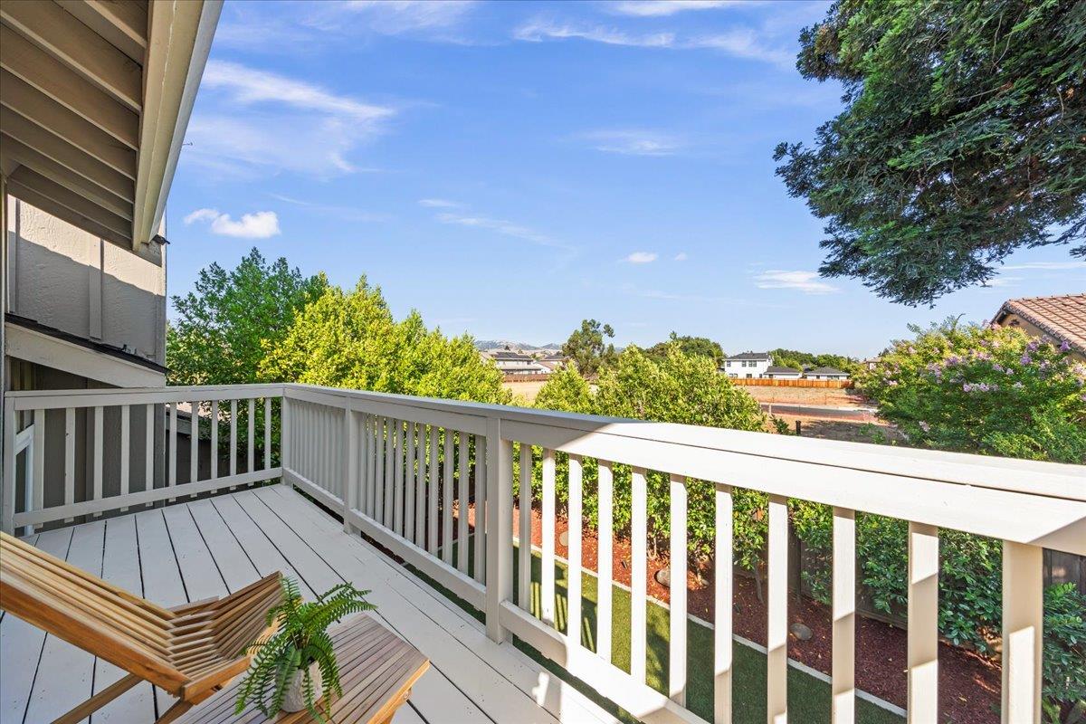 Detail Gallery Image 32 of 70 For 17380 Carriage Lamp Way, Morgan Hill,  CA 95037 - 3 Beds | 2/1 Baths