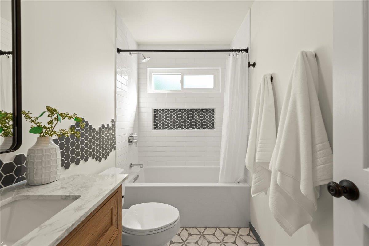 Detail Gallery Image 38 of 70 For 17380 Carriage Lamp Way, Morgan Hill,  CA 95037 - 3 Beds | 2/1 Baths