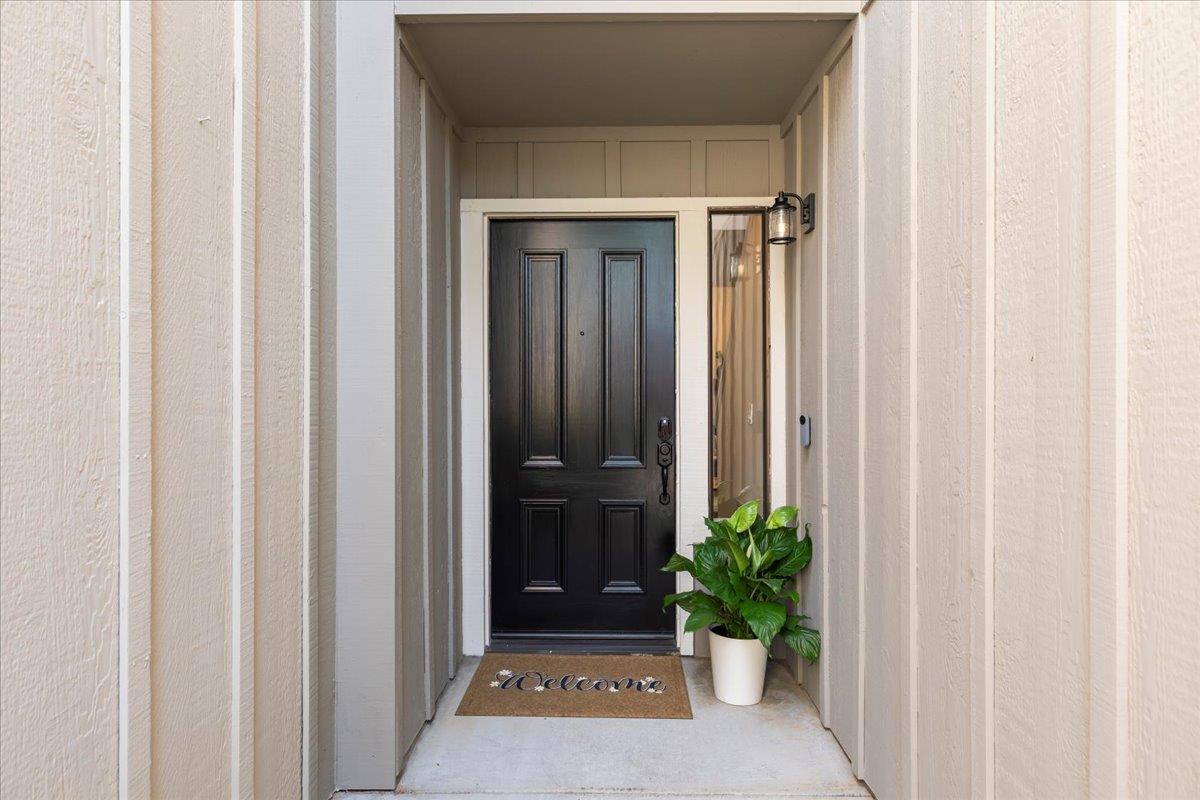 Detail Gallery Image 4 of 70 For 17380 Carriage Lamp Way, Morgan Hill,  CA 95037 - 3 Beds | 2/1 Baths