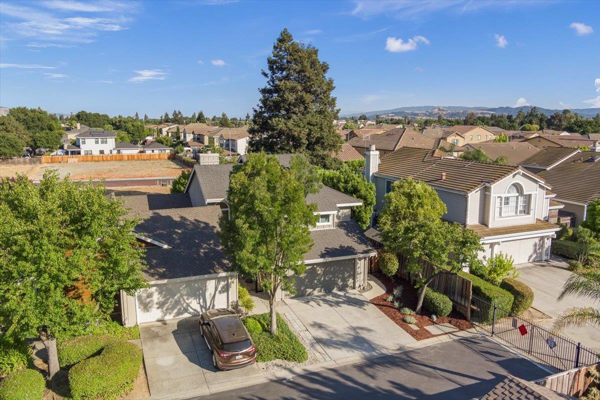 Detail Gallery Image 58 of 70 For 17380 Carriage Lamp Way, Morgan Hill,  CA 95037 - 3 Beds | 2/1 Baths