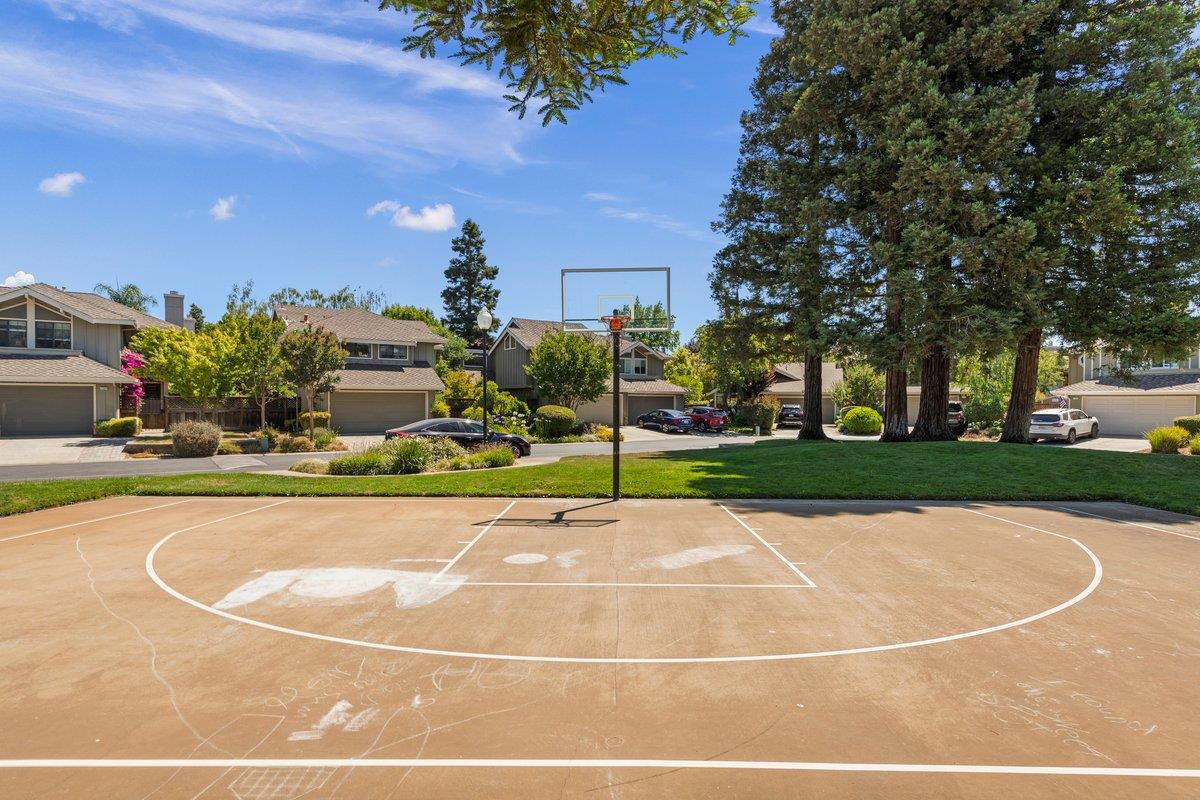 Detail Gallery Image 59 of 70 For 17380 Carriage Lamp Way, Morgan Hill,  CA 95037 - 3 Beds | 2/1 Baths