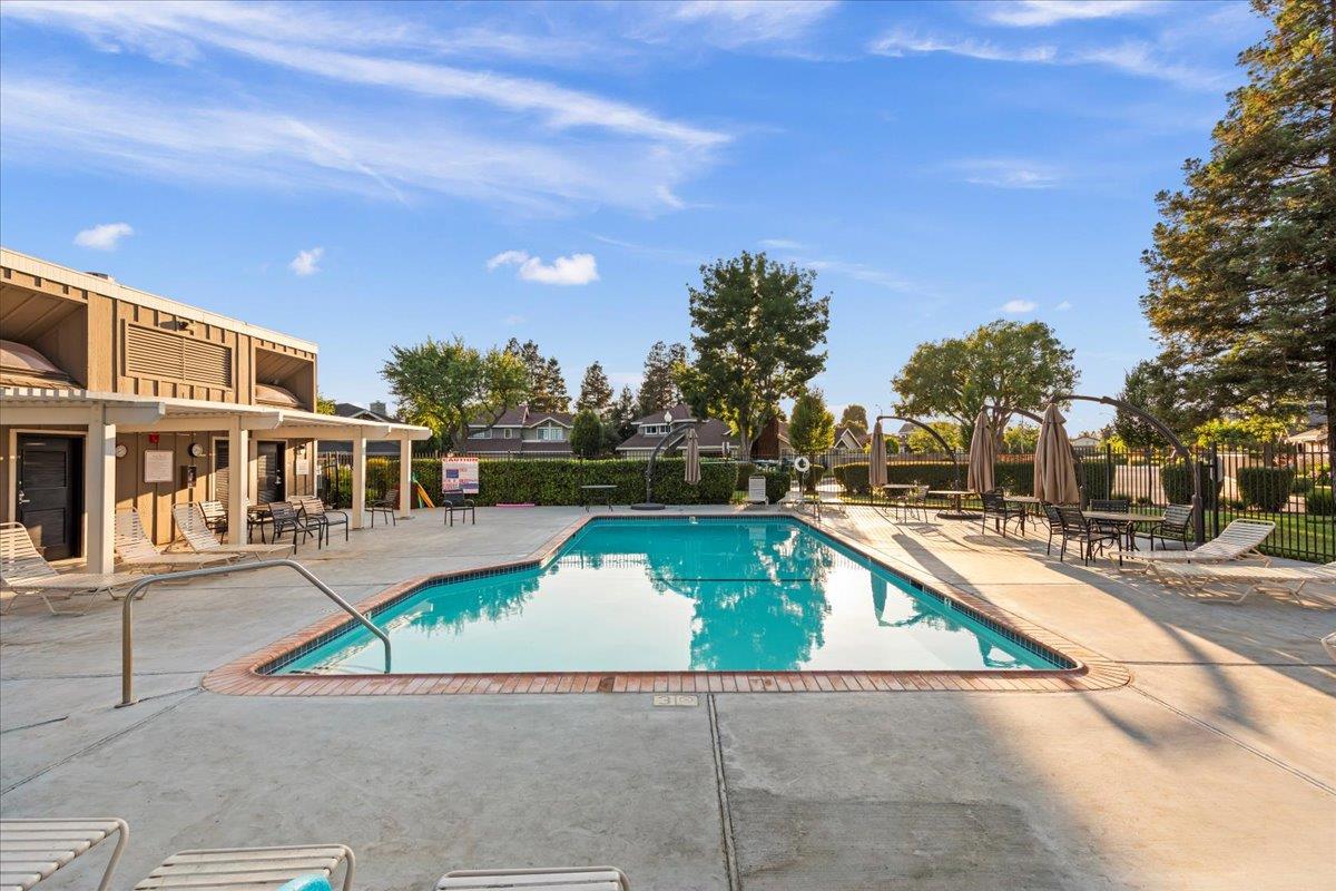 Detail Gallery Image 60 of 70 For 17380 Carriage Lamp Way, Morgan Hill,  CA 95037 - 3 Beds | 2/1 Baths