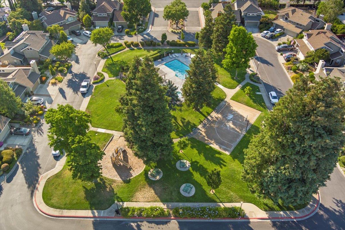 Detail Gallery Image 64 of 70 For 17380 Carriage Lamp Way, Morgan Hill,  CA 95037 - 3 Beds | 2/1 Baths