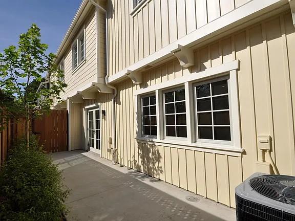 Detail Gallery Image 5 of 16 For 701 2nd Avenue #6, San Mateo,  CA 94401 - 2 Beds | 2/1 Baths