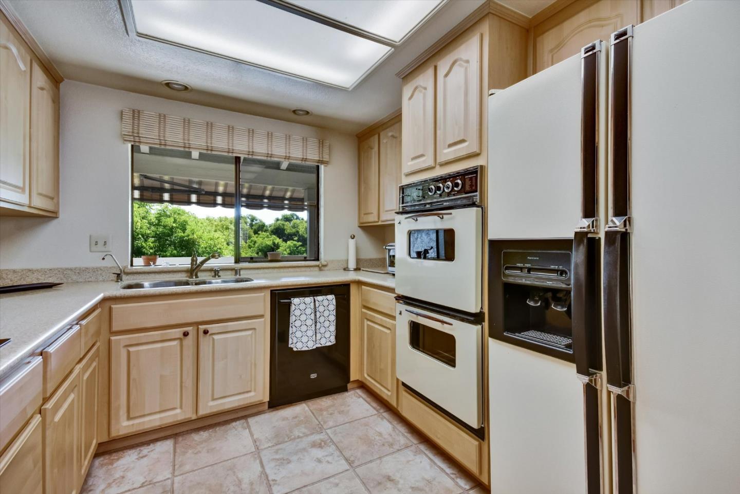 Detail Gallery Image 21 of 62 For 7302 via Granja, San Jose,  CA 95135 - 2 Beds | 2 Baths