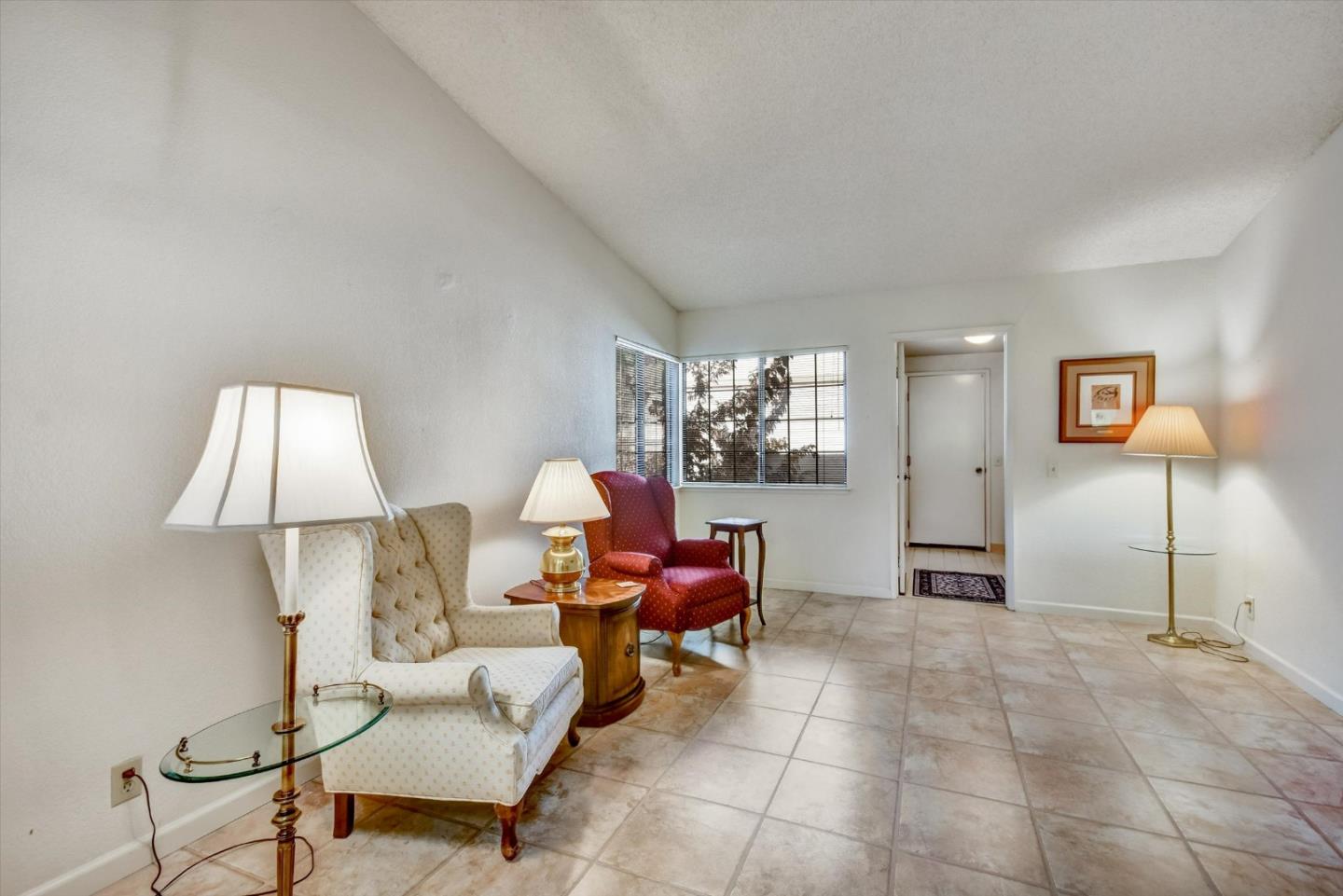 Detail Gallery Image 24 of 62 For 7302 via Granja, San Jose,  CA 95135 - 2 Beds | 2 Baths