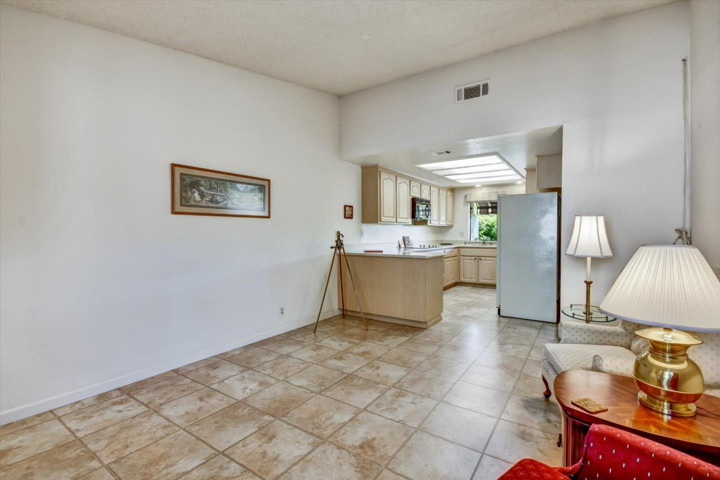 Detail Gallery Image 25 of 62 For 7302 via Granja, San Jose,  CA 95135 - 2 Beds | 2 Baths