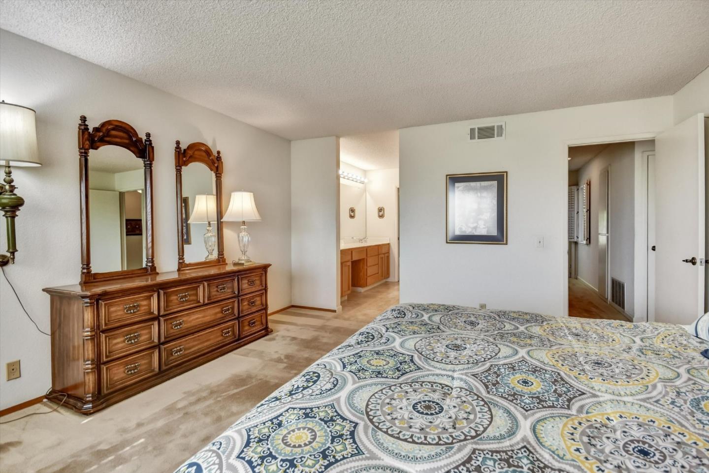 Detail Gallery Image 28 of 62 For 7302 via Granja, San Jose,  CA 95135 - 2 Beds | 2 Baths