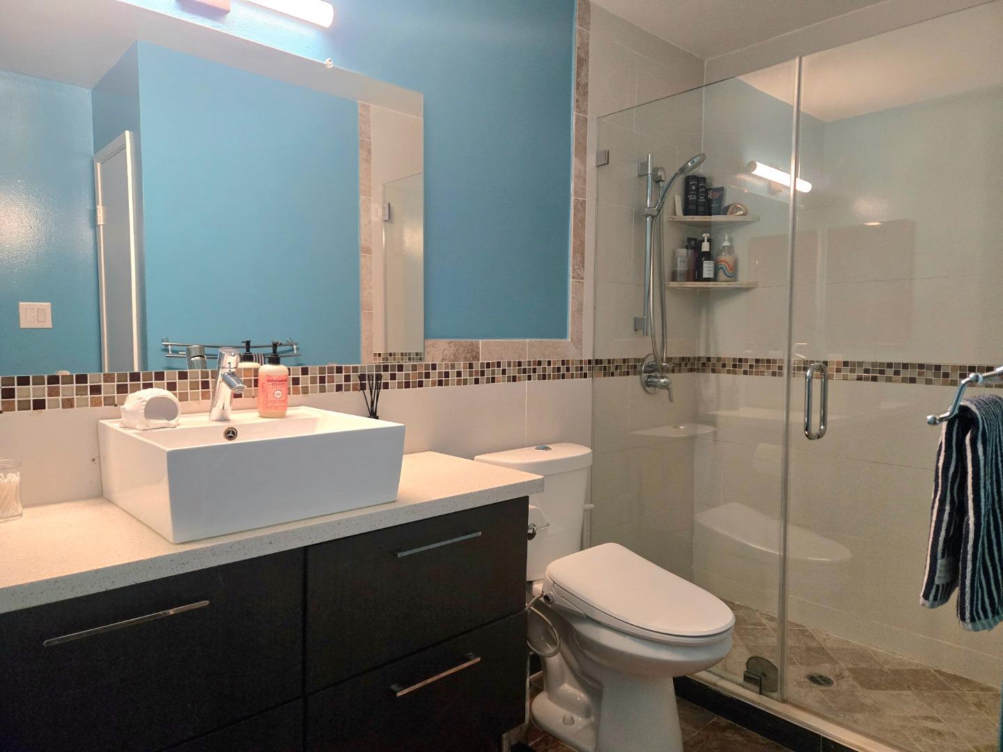 Detail Gallery Image 10 of 18 For 233 Boardwalk Ave a,  San Bruno,  CA 94066 - 1 Beds | 1 Baths