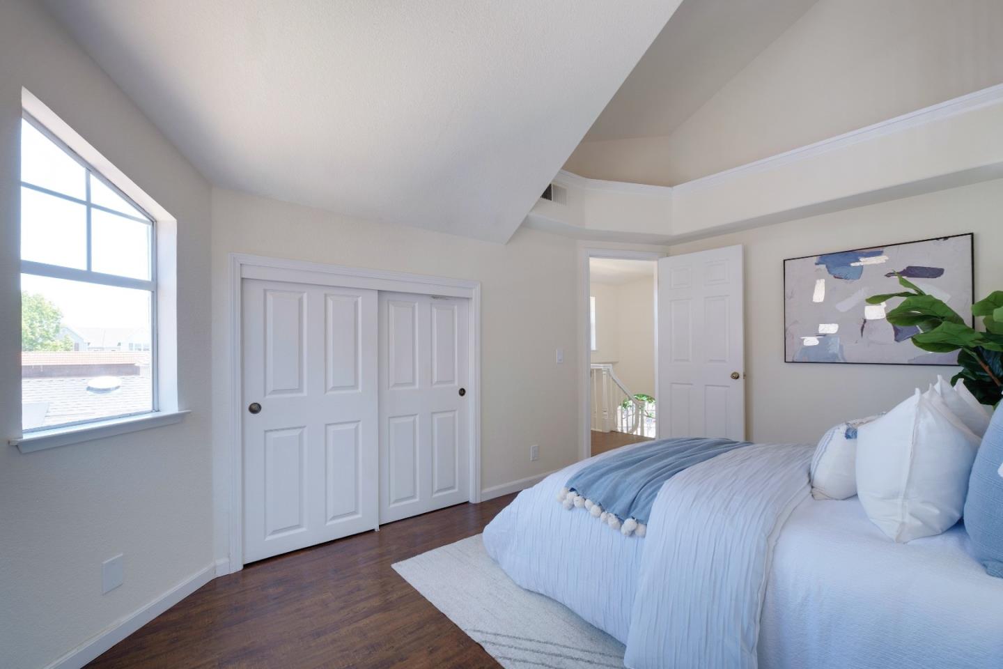 Detail Gallery Image 22 of 43 For 21697 Lomita Ave, Cupertino,  CA 95014 - 2 Beds | 2/1 Baths