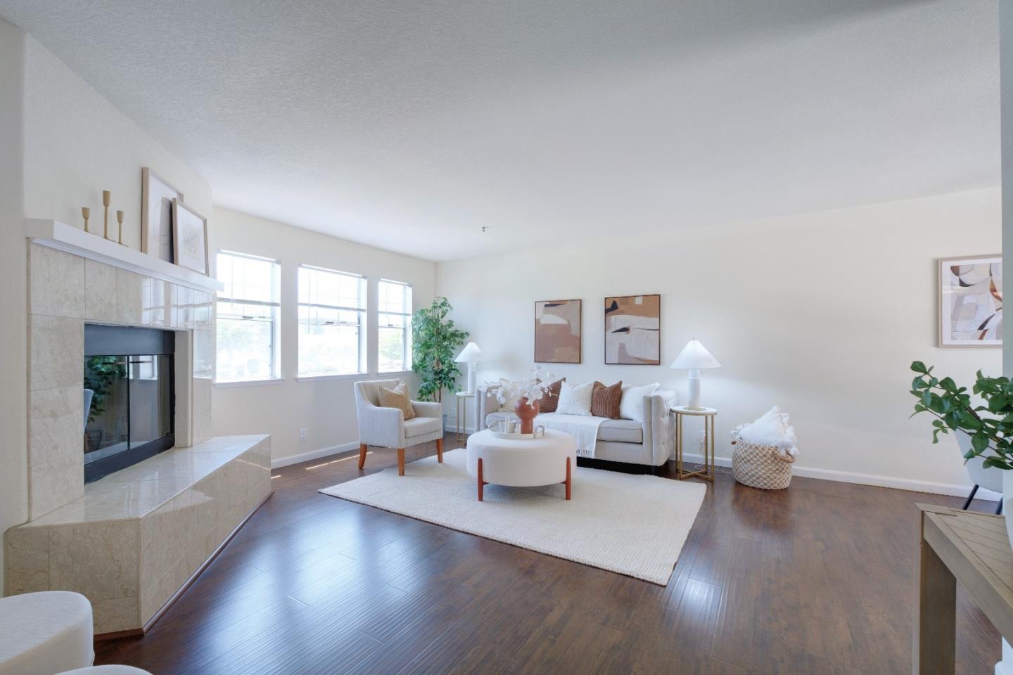 Detail Gallery Image 3 of 43 For 21697 Lomita Ave, Cupertino,  CA 95014 - 2 Beds | 2/1 Baths