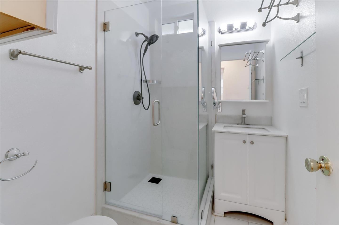 Detail Gallery Image 17 of 19 For 646 N 15th St #2,  San Jose,  CA 95112 - 2 Beds | 1 Baths