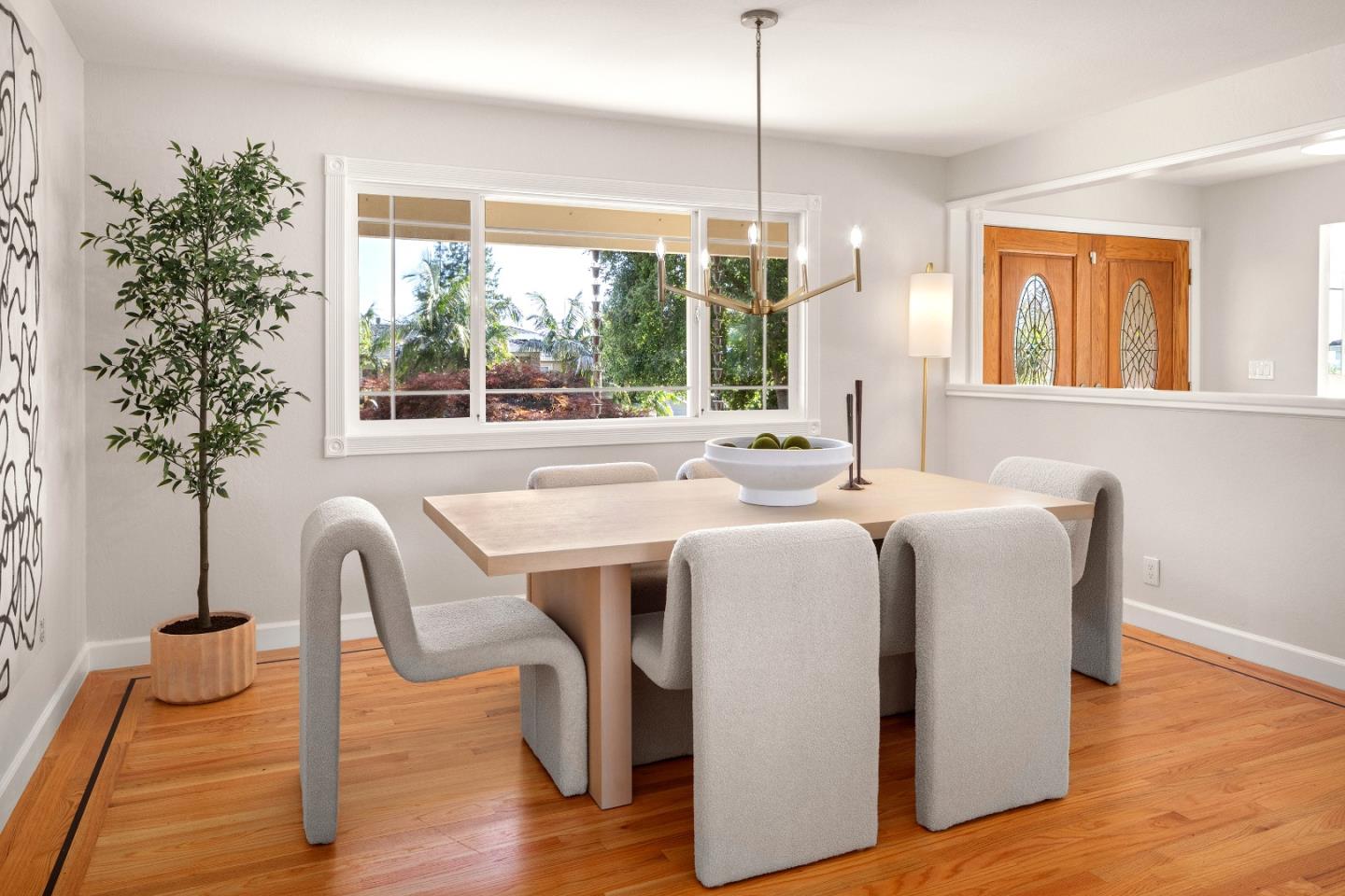 Detail Gallery Image 5 of 30 For 881 Highlands Cir, Los Altos,  CA 94024 - 4 Beds | 2 Baths