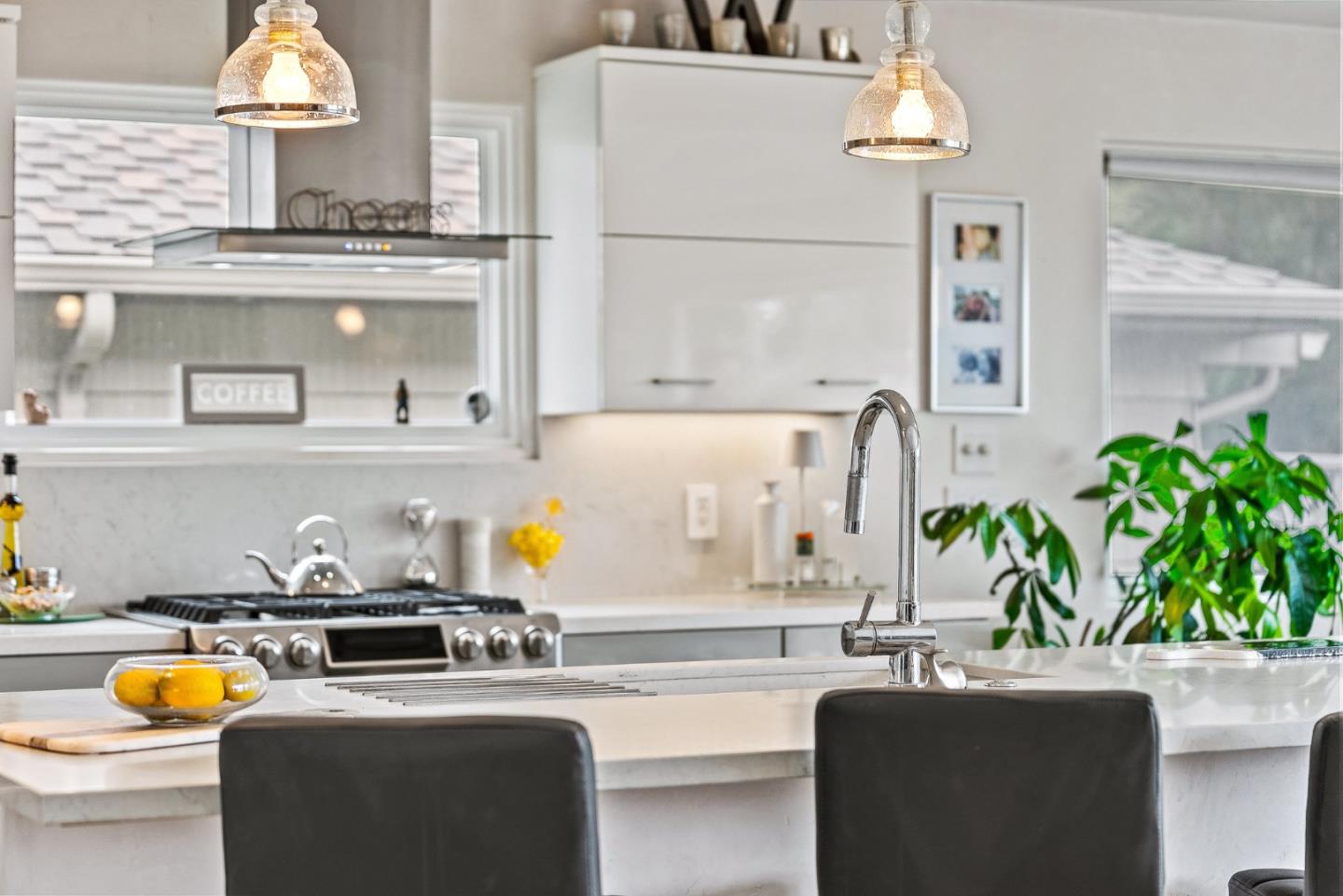 Detail Gallery Image 12 of 43 For 7th 2sw Forest Ave, Carmel,  CA 93921 - 3 Beds | 2 Baths