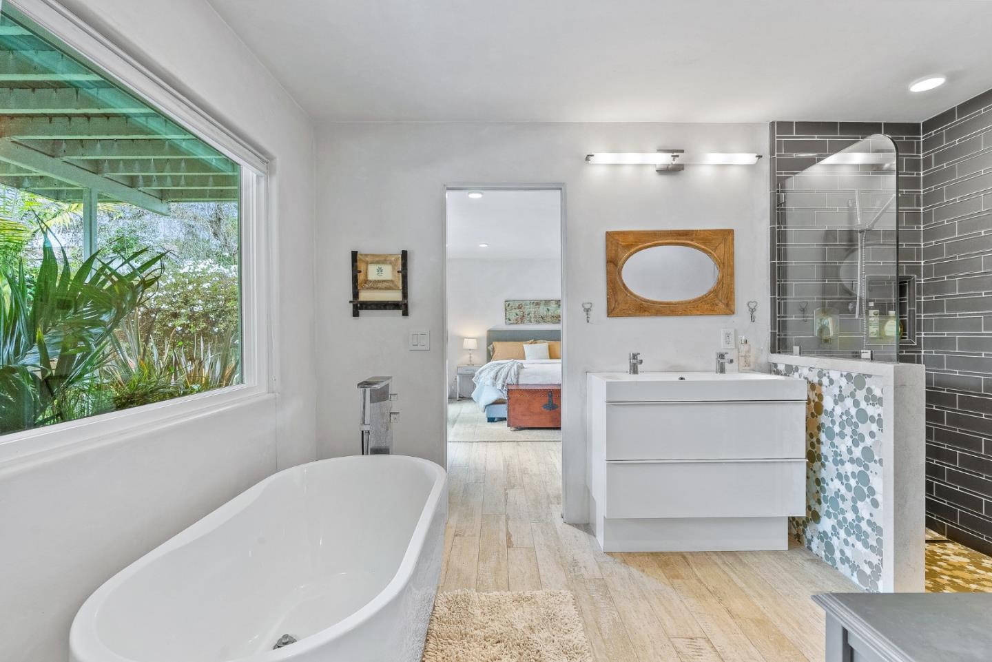 Detail Gallery Image 27 of 43 For 7th 2sw Forest Ave, Carmel,  CA 93921 - 3 Beds | 2 Baths