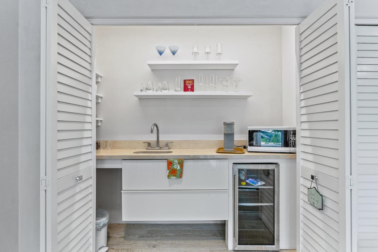 Detail Gallery Image 31 of 43 For 7th 2sw Forest Ave, Carmel,  CA 93921 - 3 Beds | 2 Baths