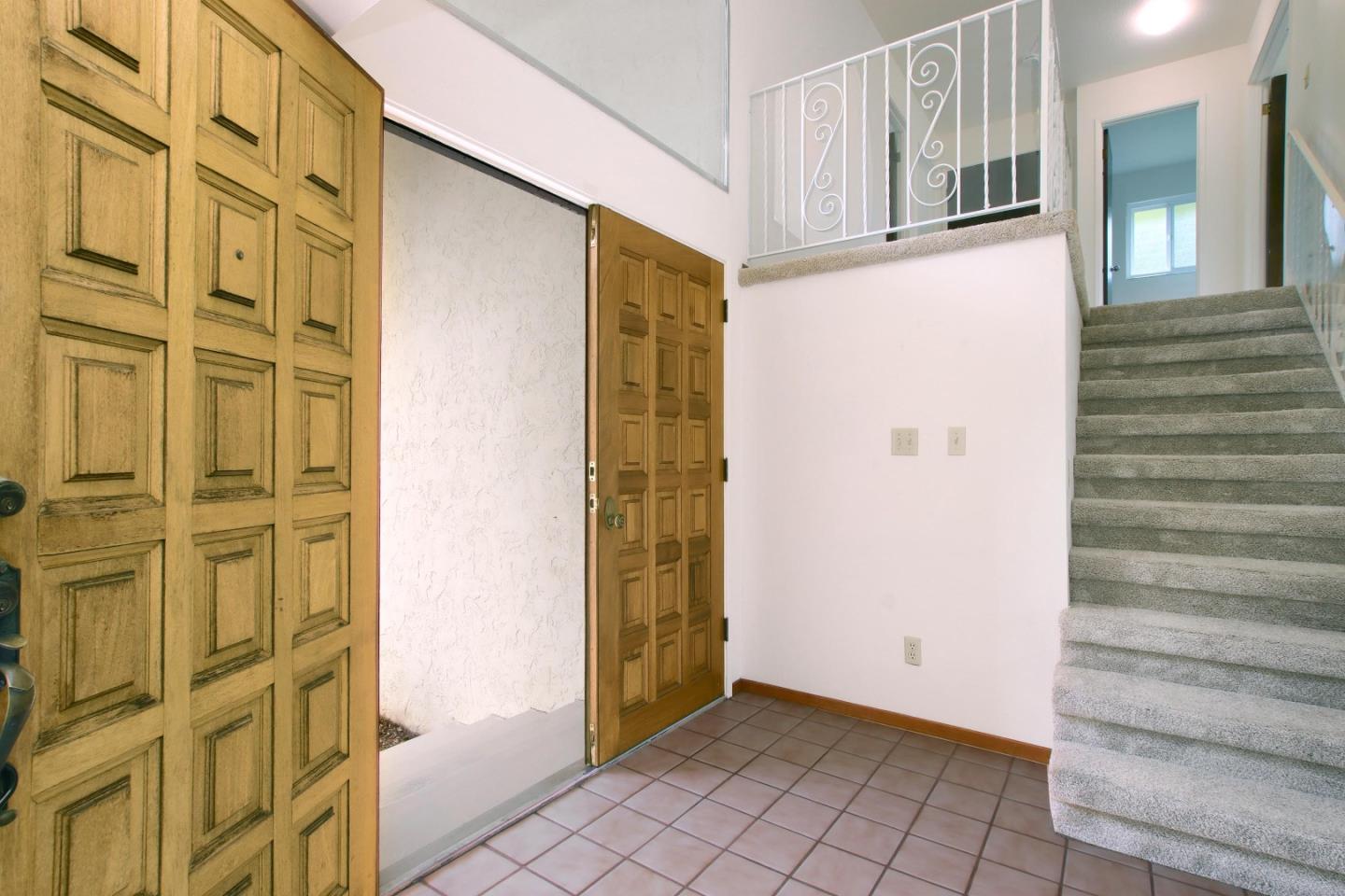 Detail Gallery Image 10 of 43 For 1079 Sumner Ave, Aptos,  CA 95003 - 3 Beds | 2/1 Baths