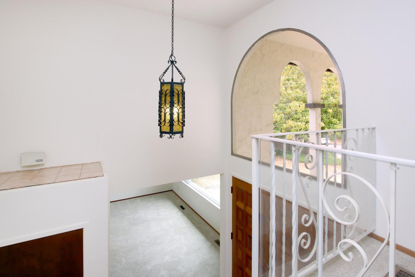 Detail Gallery Image 13 of 43 For 1079 Sumner Ave, Aptos,  CA 95003 - 3 Beds | 2/1 Baths
