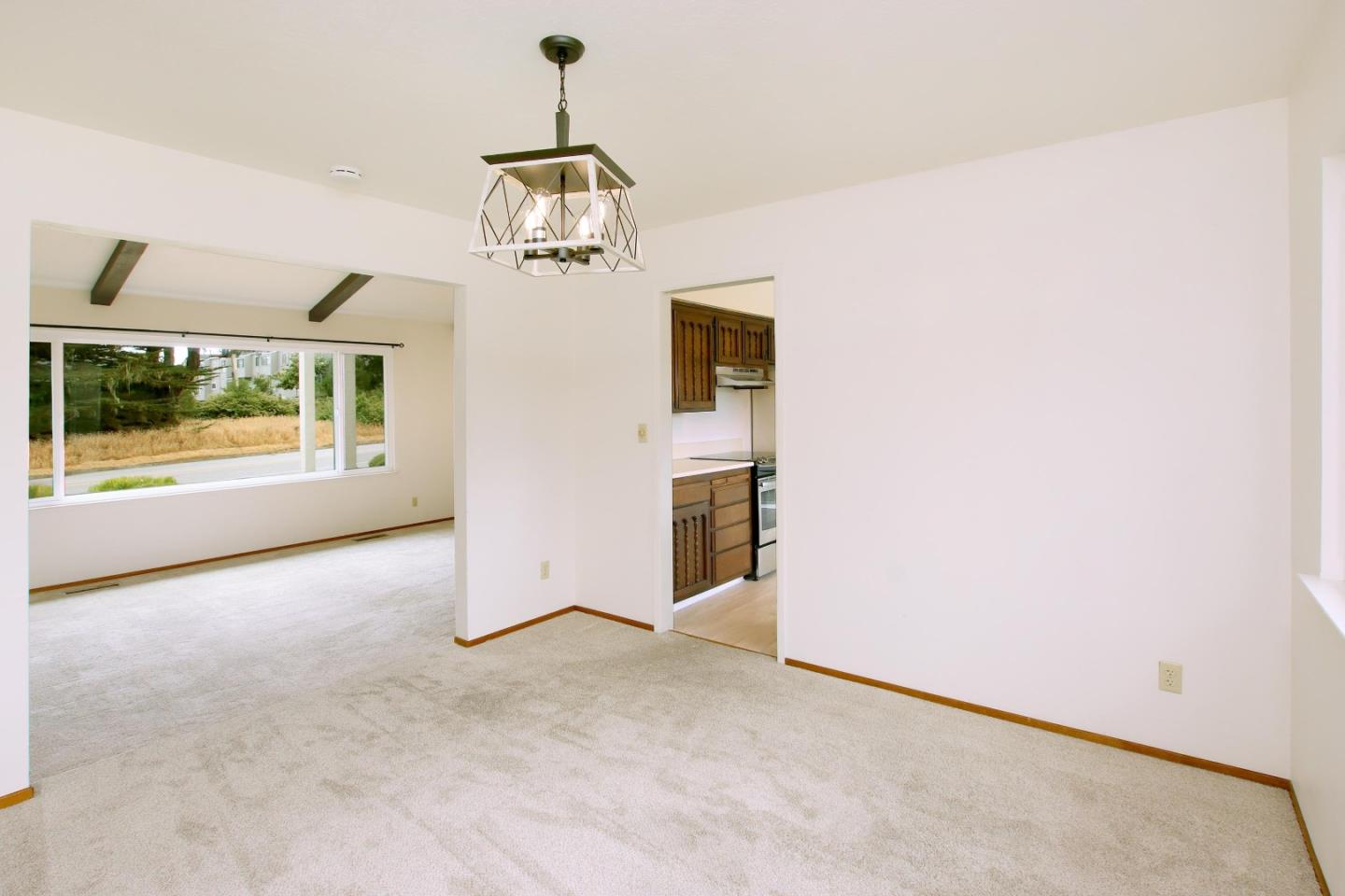 Detail Gallery Image 16 of 43 For 1079 Sumner Ave, Aptos,  CA 95003 - 3 Beds | 2/1 Baths