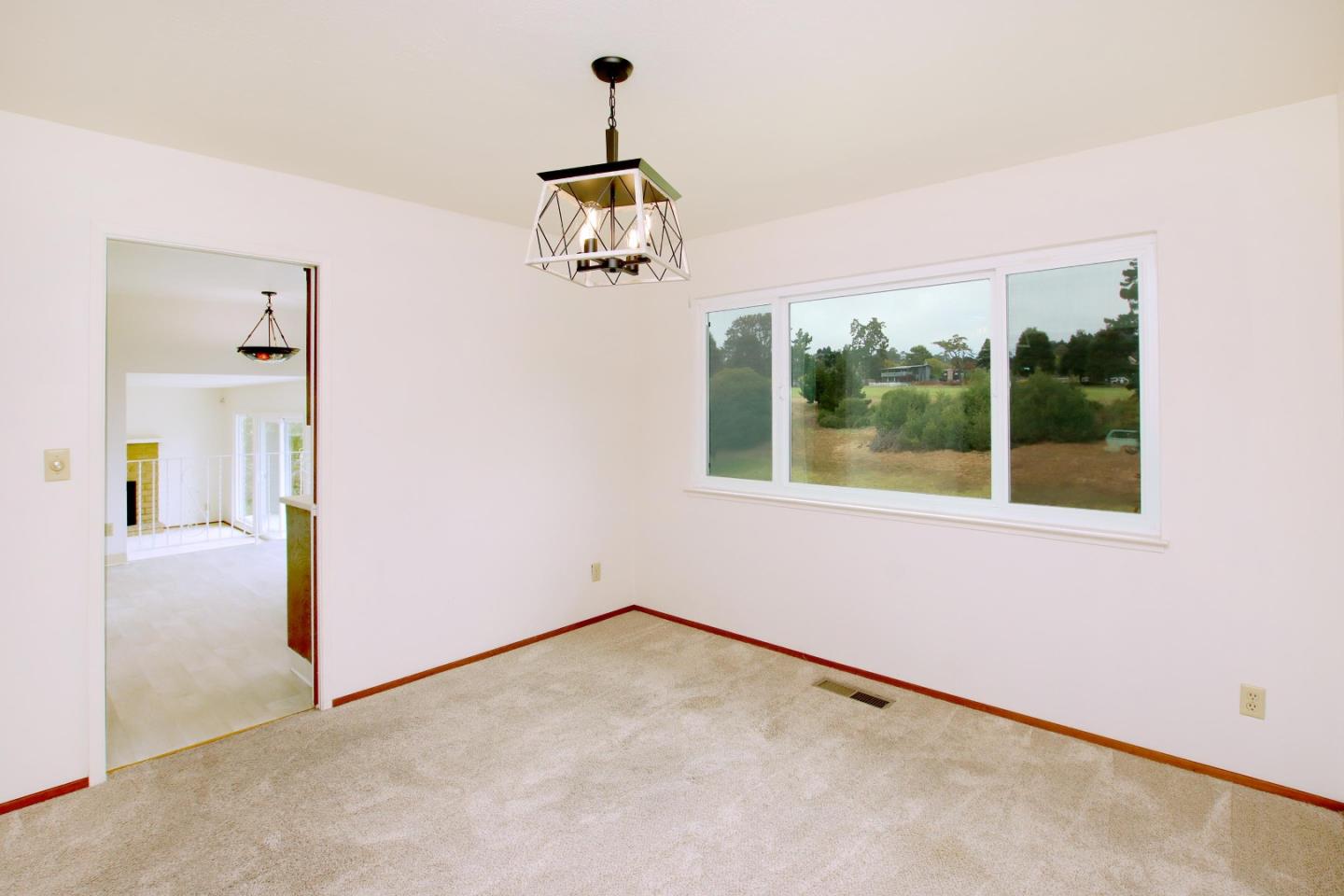 Detail Gallery Image 17 of 43 For 1079 Sumner Ave, Aptos,  CA 95003 - 3 Beds | 2/1 Baths