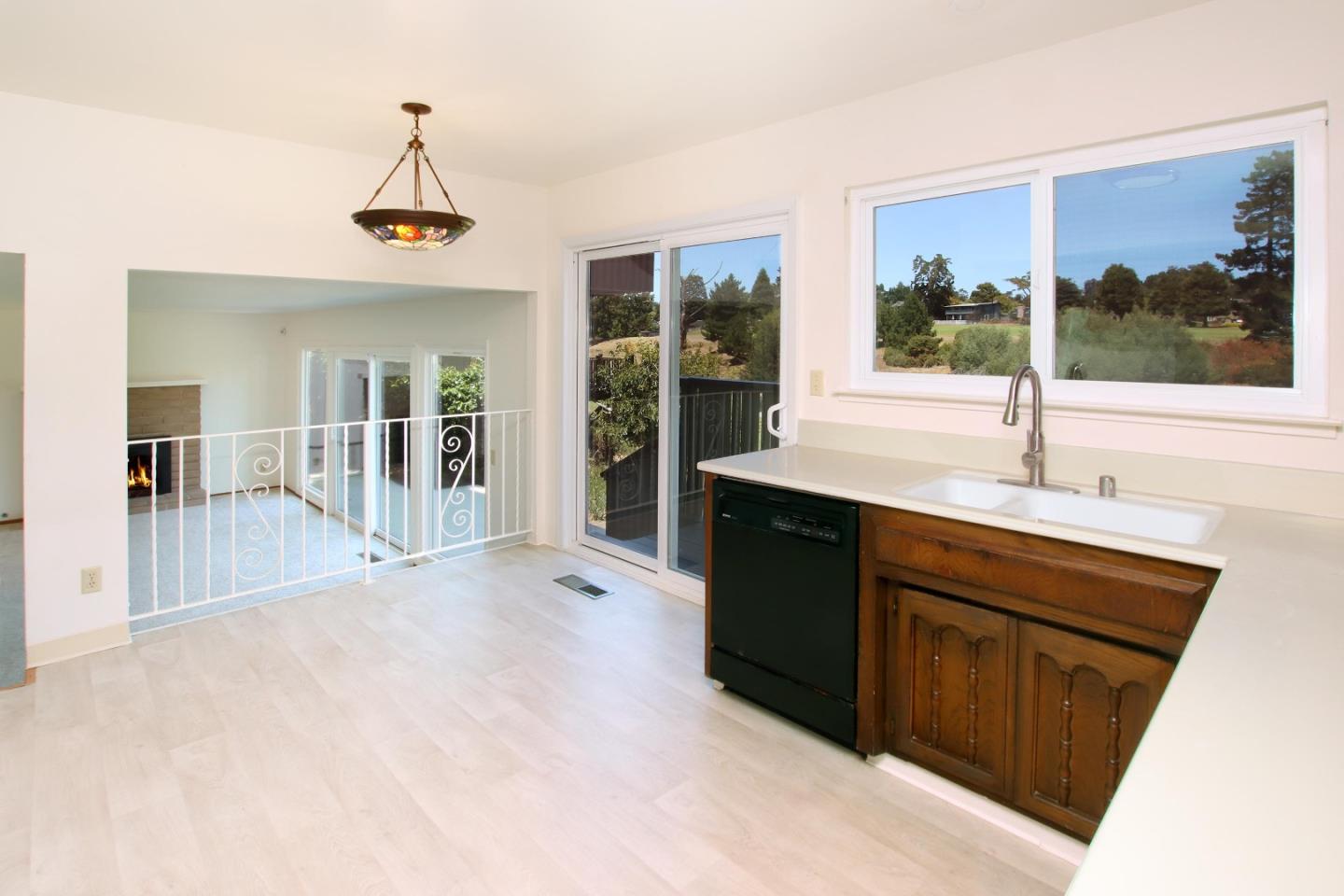 Detail Gallery Image 19 of 43 For 1079 Sumner Ave, Aptos,  CA 95003 - 3 Beds | 2/1 Baths