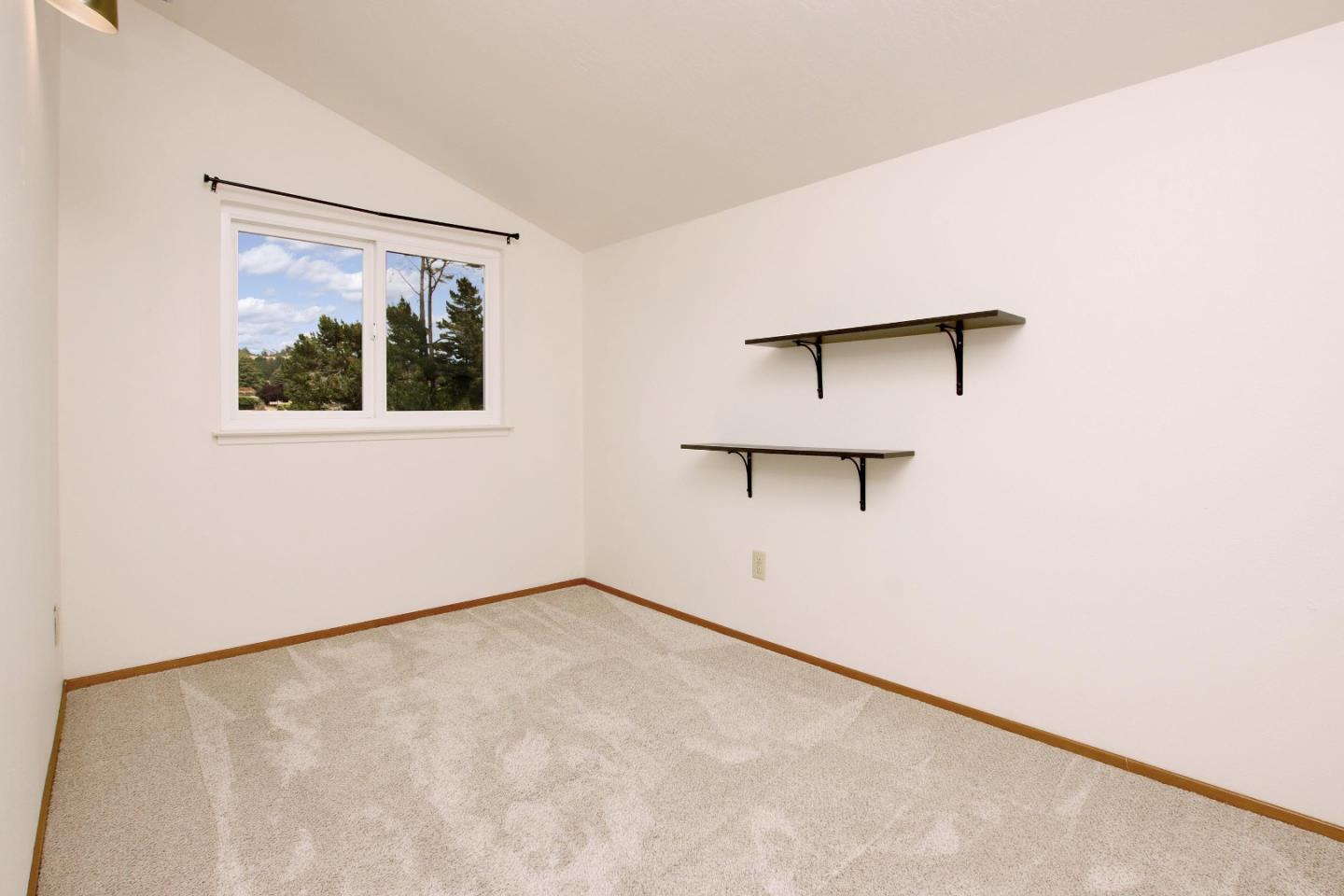 Detail Gallery Image 29 of 43 For 1079 Sumner Ave, Aptos,  CA 95003 - 3 Beds | 2/1 Baths