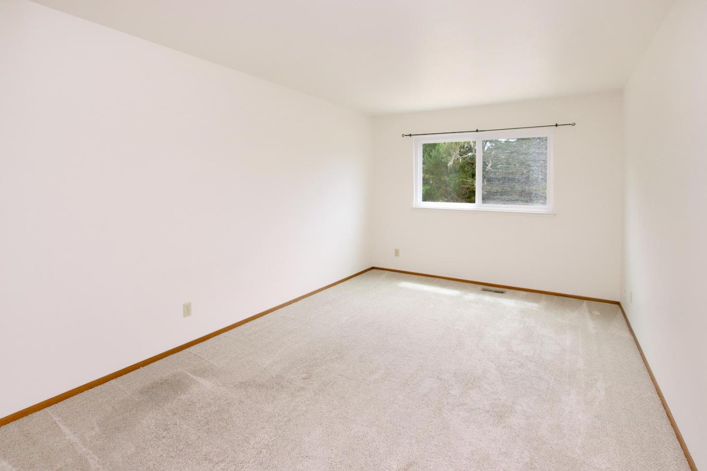 Detail Gallery Image 35 of 43 For 1079 Sumner Ave, Aptos,  CA 95003 - 3 Beds | 2/1 Baths