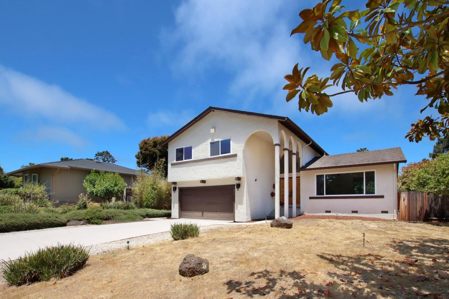 Detail Gallery Image 6 of 43 For 1079 Sumner Ave, Aptos,  CA 95003 - 3 Beds | 2/1 Baths