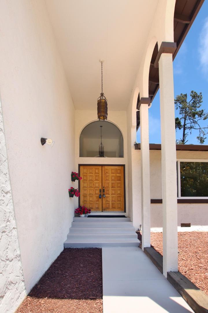 Detail Gallery Image 8 of 43 For 1079 Sumner Ave, Aptos,  CA 95003 - 3 Beds | 2/1 Baths