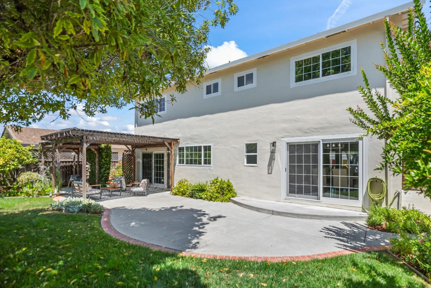 Detail Gallery Image 33 of 35 For 1643 Finch Way, Sunnyvale,  CA 94087 - 4 Beds | 2/1 Baths