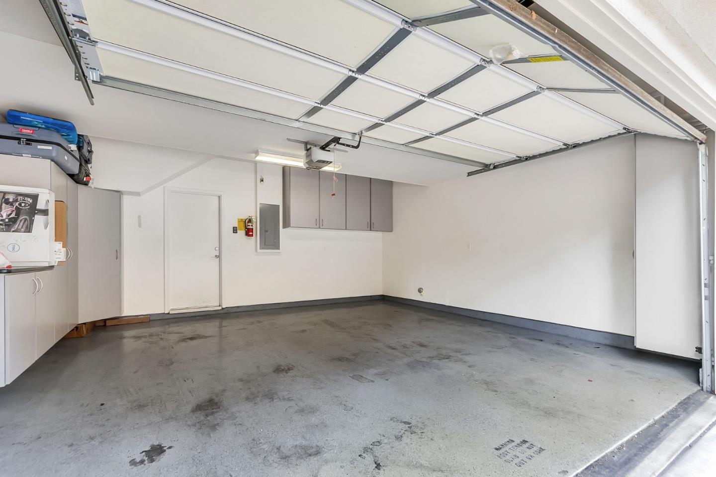 Detail Gallery Image 36 of 46 For 226 Peppermint Tree Ter #2,  Sunnyvale,  CA 94086 - 3 Beds | 3/1 Baths