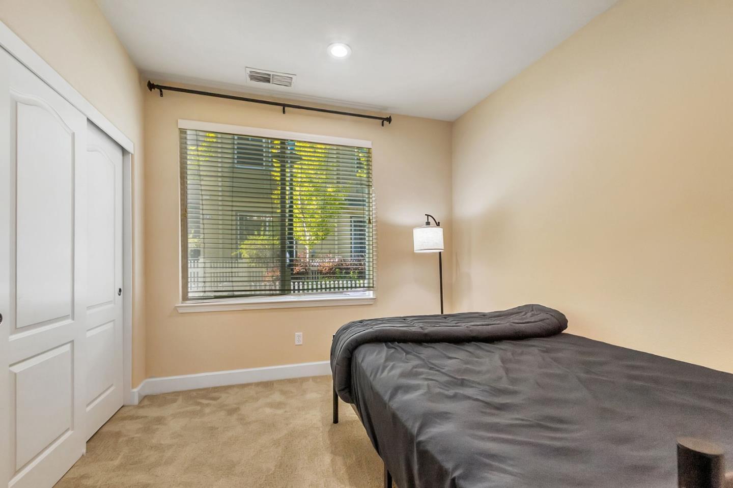 Detail Gallery Image 6 of 46 For 226 Peppermint Tree Ter #2,  Sunnyvale,  CA 94086 - 3 Beds | 3/1 Baths
