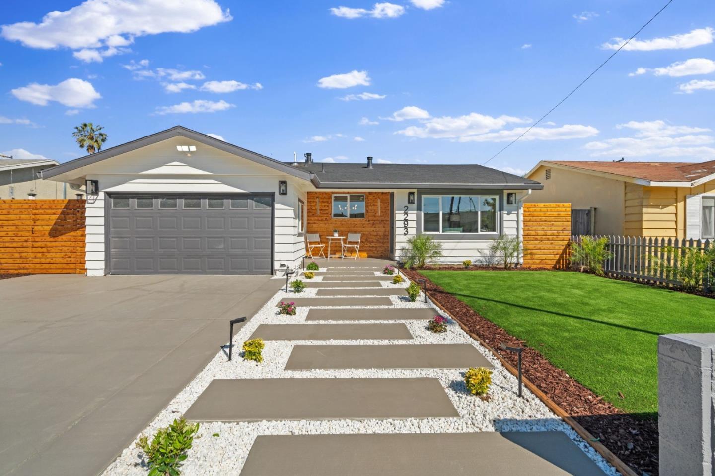 Detail Gallery Image 2 of 25 For 2293 Poplar Dr, San Jose,  CA 95122 - 4 Beds | 2 Baths