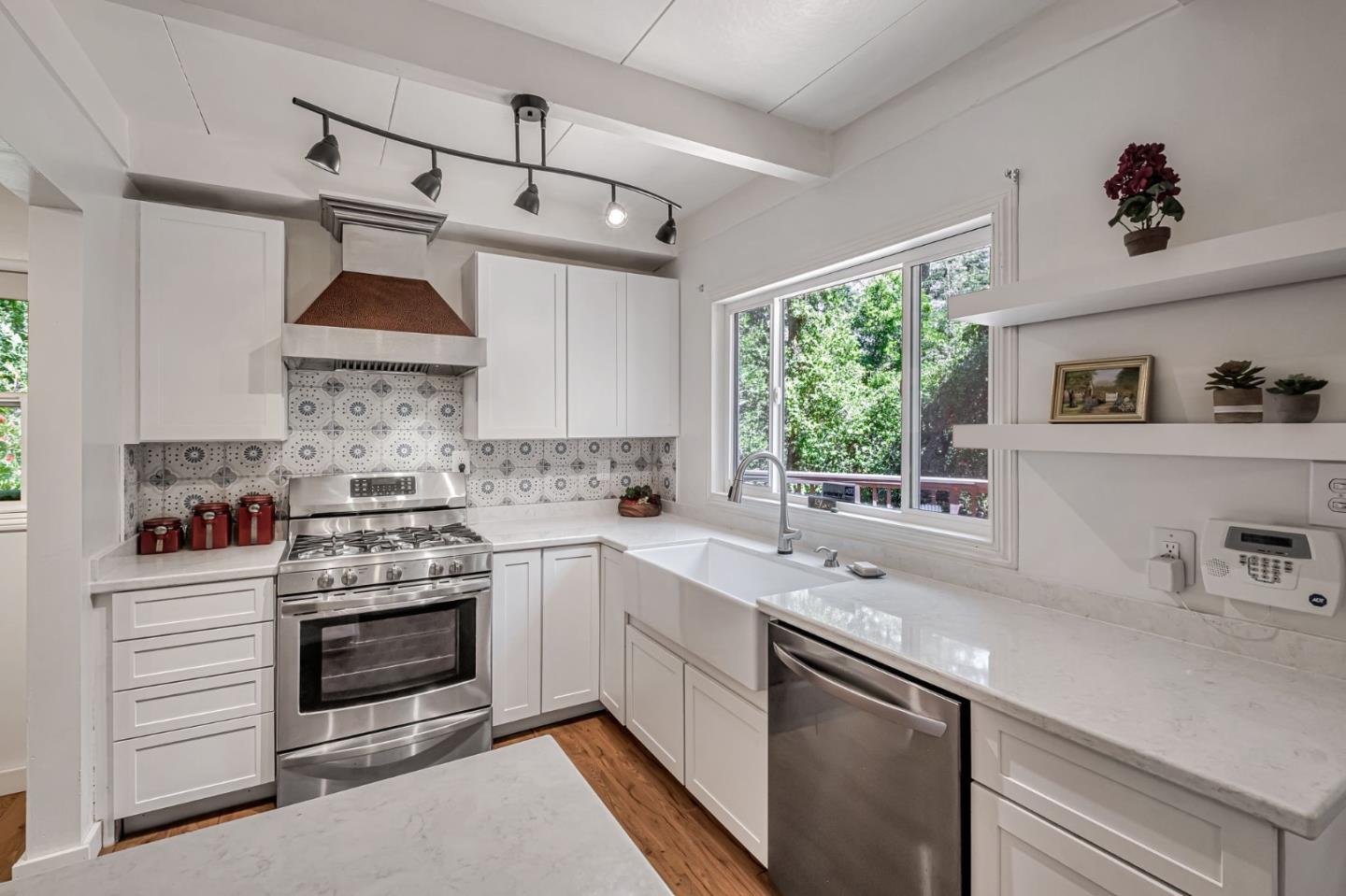 Detail Gallery Image 18 of 49 For 13380 Debby Ln, Boulder Creek,  CA 95006 - – Beds | – Baths