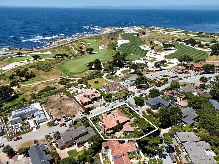 Detail Gallery Image 2 of 42 For 3017 Cormorant Rd, Pebble Beach,  CA 93953 - 4 Beds | 4/1 Baths
