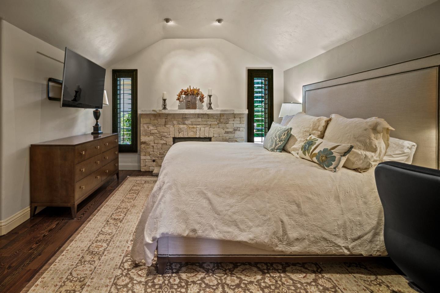 Detail Gallery Image 30 of 42 For 3017 Cormorant Rd, Pebble Beach,  CA 93953 - 4 Beds | 4/1 Baths