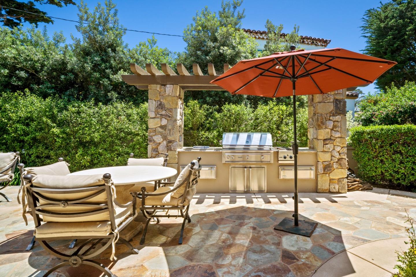 Detail Gallery Image 34 of 42 For 3017 Cormorant Rd, Pebble Beach,  CA 93953 - 4 Beds | 4/1 Baths