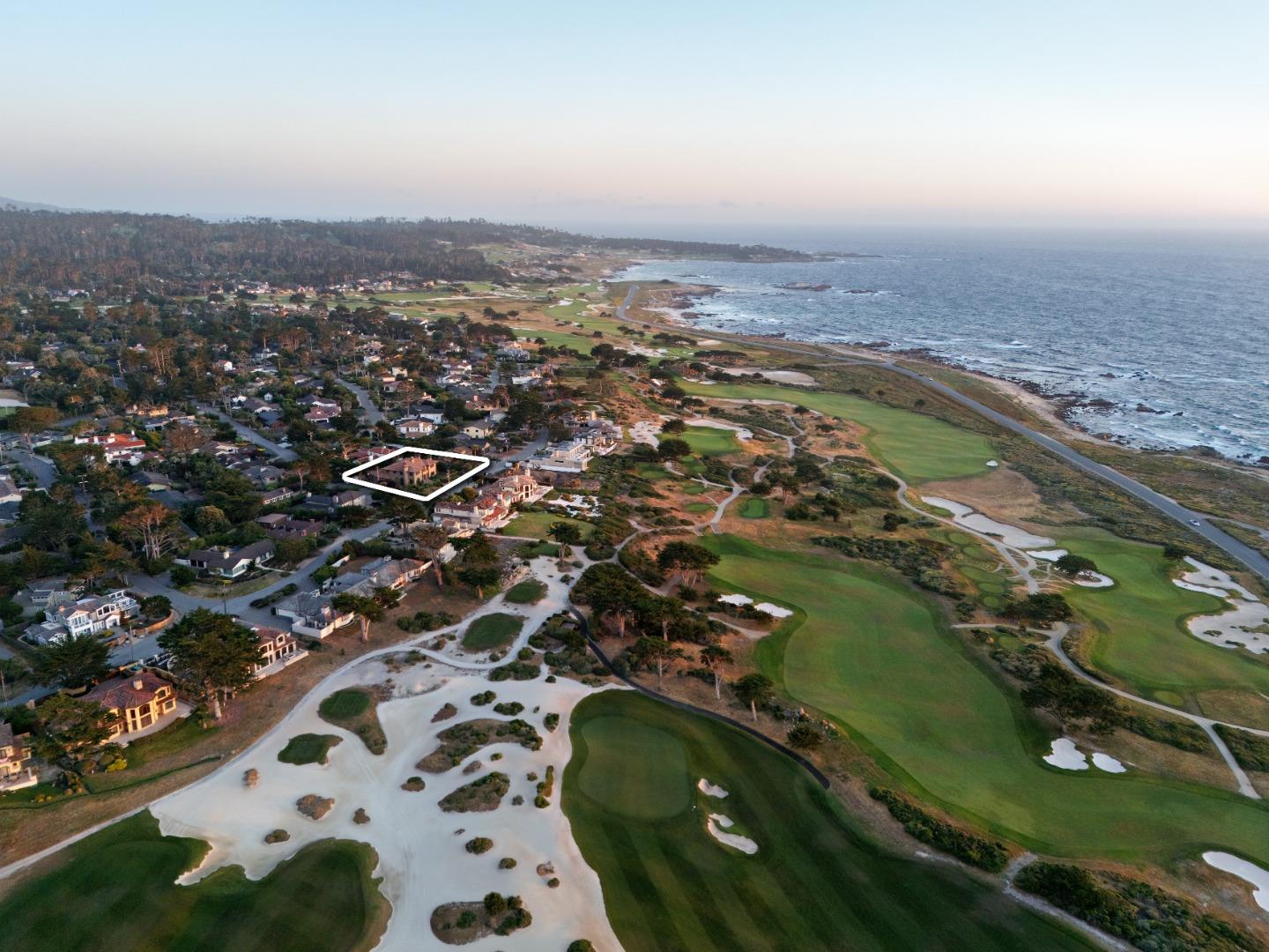 Detail Gallery Image 40 of 42 For 3017 Cormorant Rd, Pebble Beach,  CA 93953 - 4 Beds | 4/1 Baths
