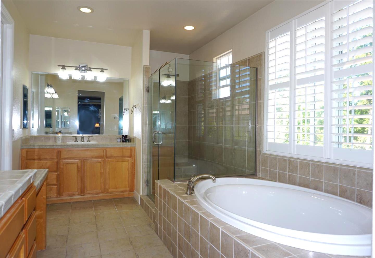 Detail Gallery Image 17 of 25 For 3553 Cassis Ct, San Jose,  CA 95148 - 5 Beds | 4/1 Baths
