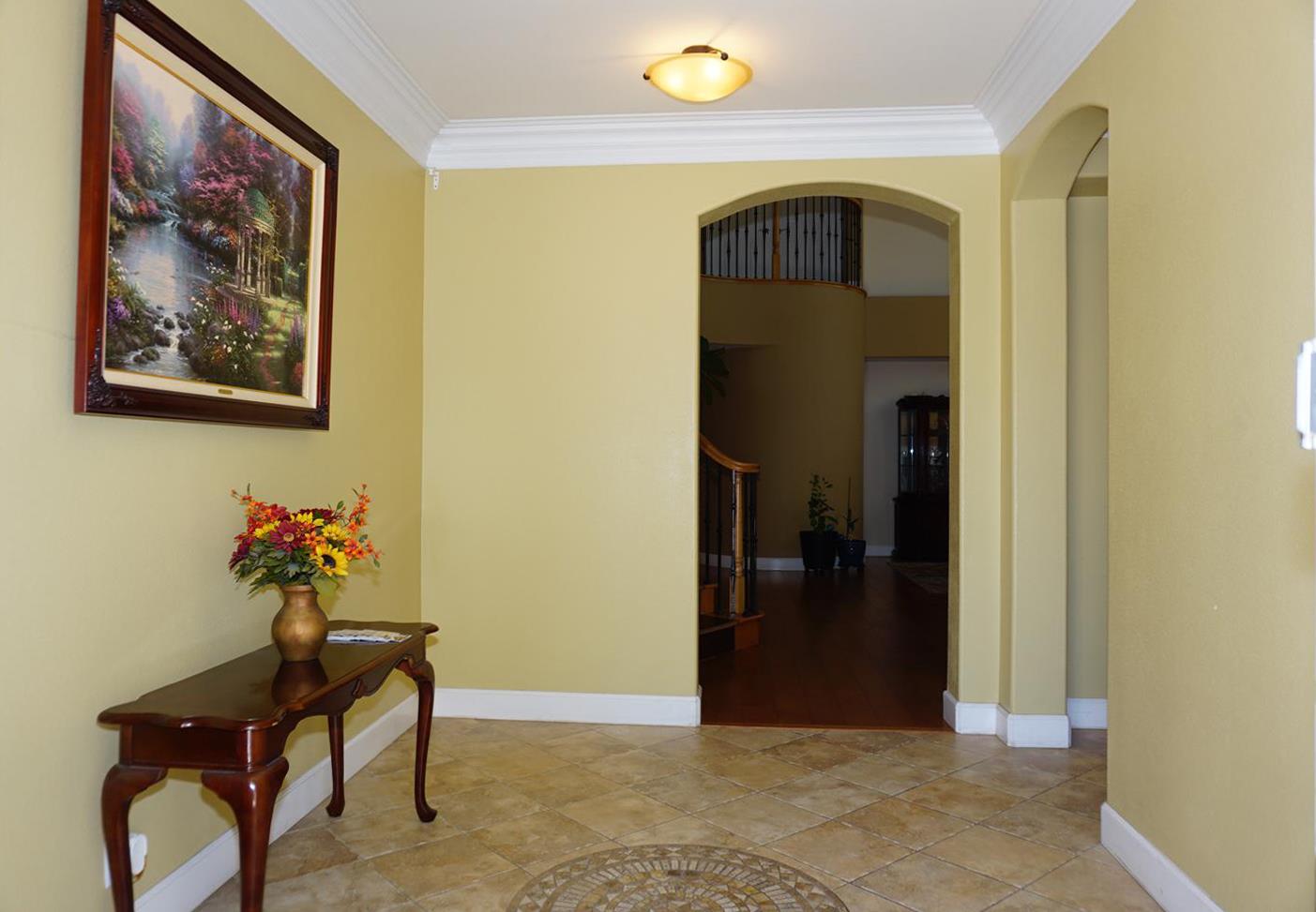 Detail Gallery Image 4 of 25 For 3553 Cassis Ct, San Jose,  CA 95148 - 5 Beds | 4/1 Baths