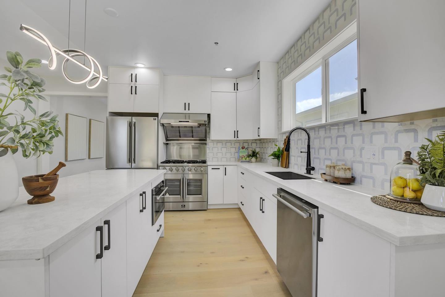 Detail Gallery Image 15 of 42 For 34926 Moina Shaiq Cmn, Fremont,  CA 94555 - 4 Beds | 3 Baths