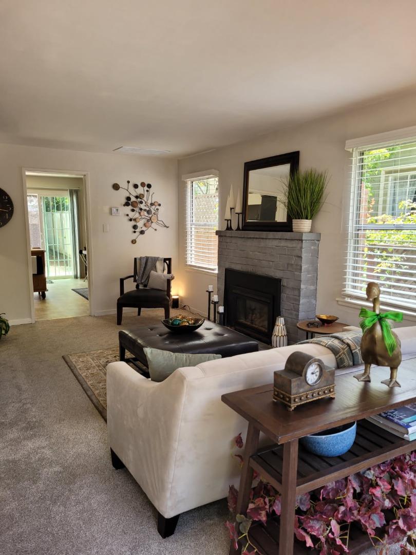Detail Gallery Image 16 of 31 For 1201 David Ave, Pacific Grove,  CA 93950 - 3 Beds | 2 Baths